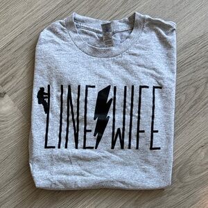 Linewife T-Shirt